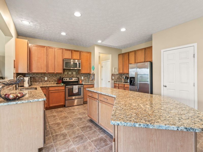 4192 Grace Circle, Beavercreek, OH 45431 Photo 24