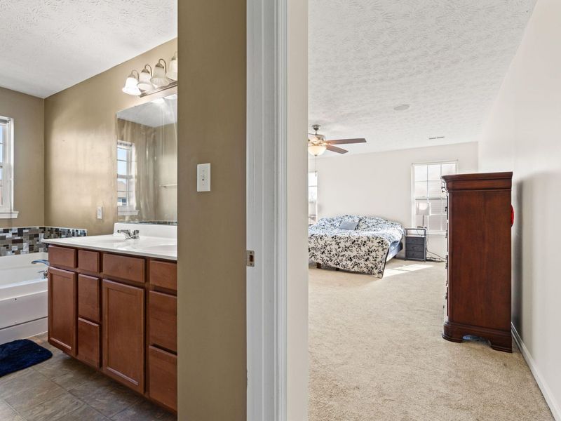 4192 Grace Circle, Beavercreek, OH 45431 Photo 48