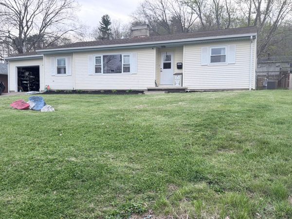 1015 Mclain Boulevard, Lancaster, OH 43130