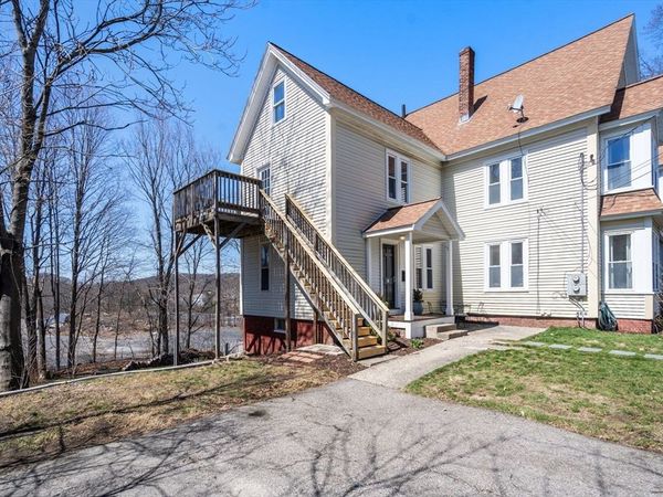 32 Thompson Street, Unit 32, Maynard, MA 01754