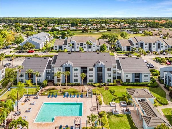 13621 Eagle Ridge DR, Unit 1517, FORT MYERS, FL 33912