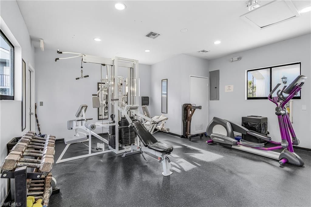 13621 Eagle Ridge Dr, Unit 1517, Fort Myers, FL 33912 Photo