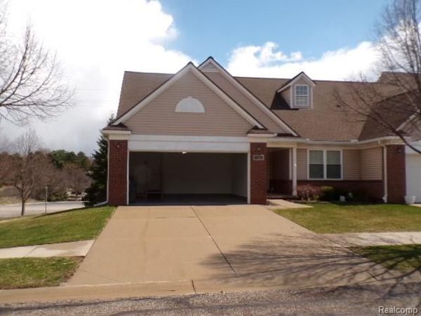 6575 Cortland Avenue, Genoa Twp, MI 48114