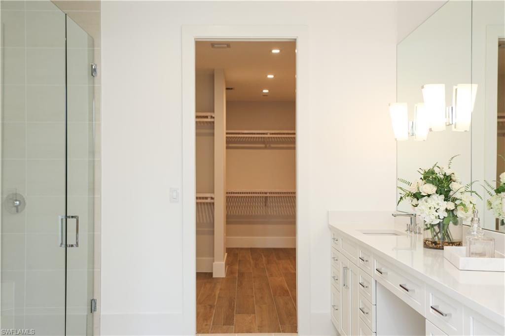 3290 Dorado Ln, Unit 1-102, Naples, FL 34114 Photo