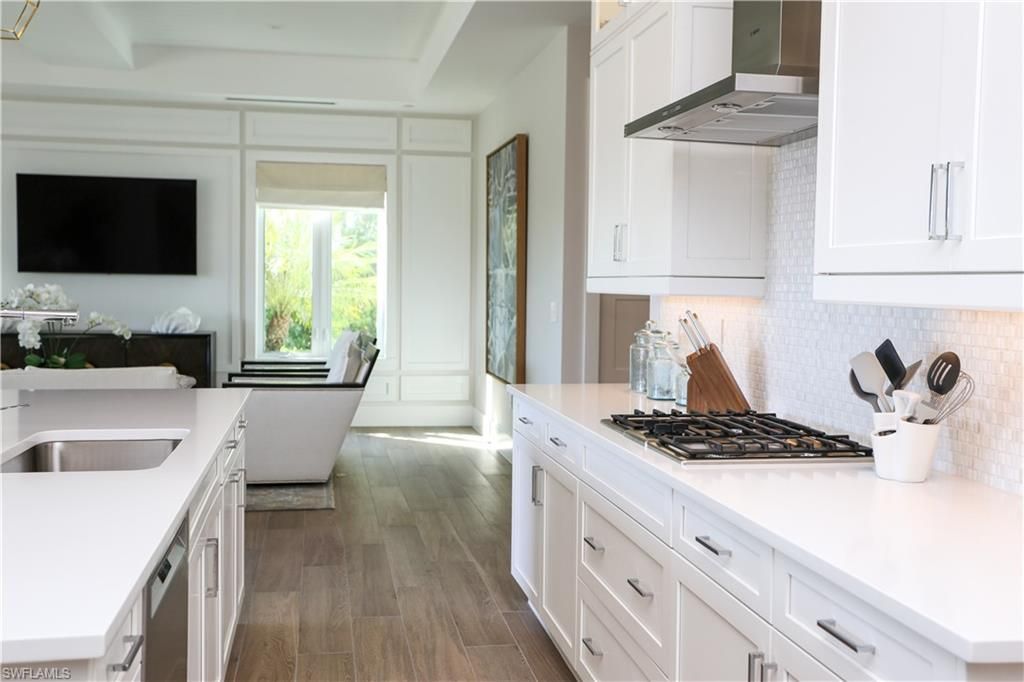 3290 Dorado Ln, Unit 1-102, Naples, FL 34114 Photo