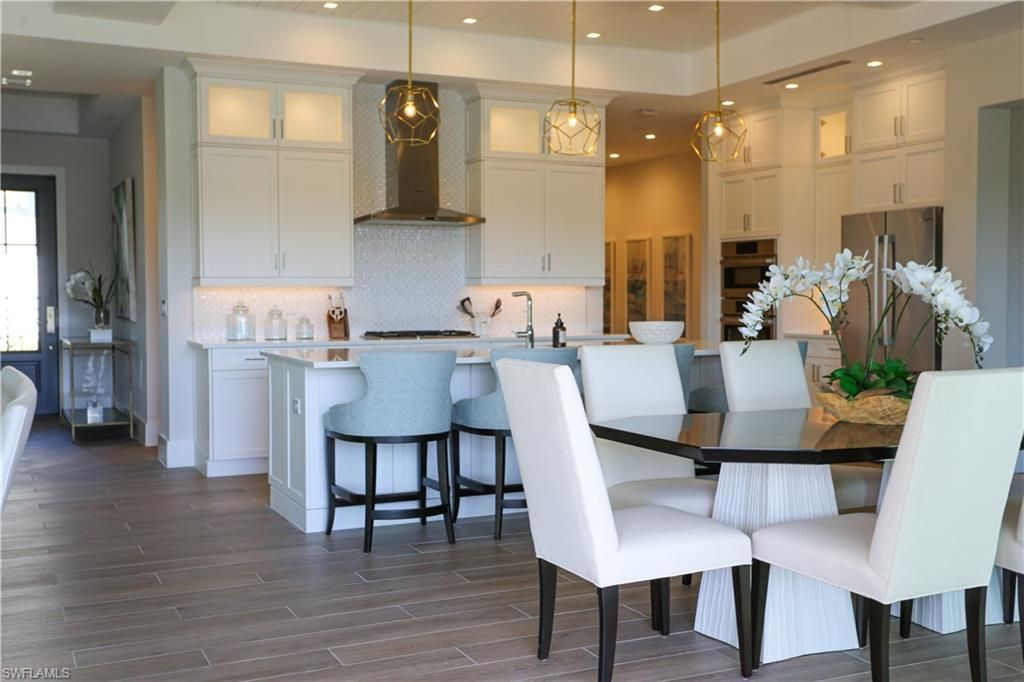 3290 Dorado Ln, Unit 1-102, Naples, FL 34114 Photo