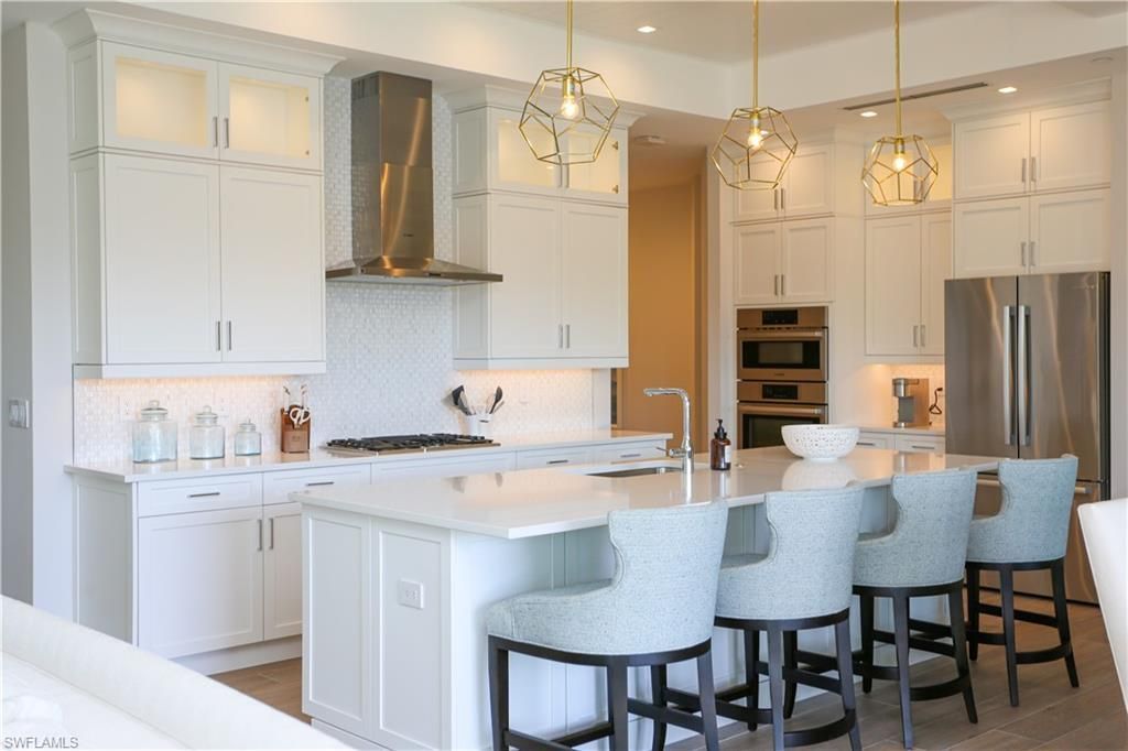 3290 Dorado Ln, Unit 1-102, Naples, FL 34114 Photo