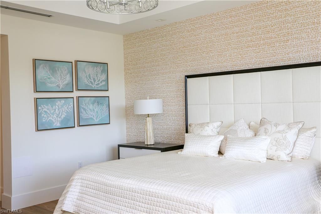 3290 Dorado Ln, Unit 1-102, Naples, FL 34114 Photo