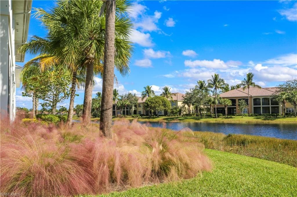 3290 Dorado Ln, Unit 1-102, Naples, FL 34114 Photo