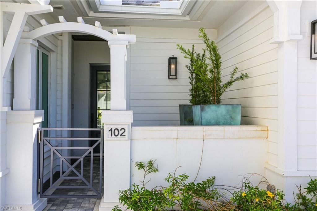 3290 Dorado Ln, Unit 1-102, Naples, FL 34114 Photo