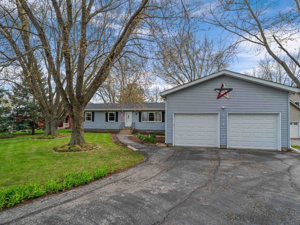 924 Suzy Street, SANDWICH, IL 60548