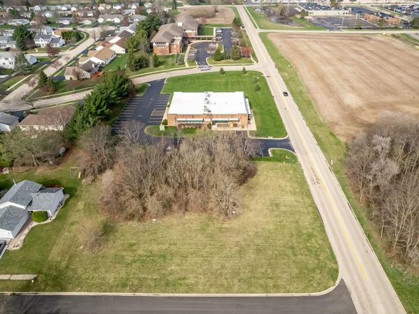 6783 Fincham Drive, ROCKFORD, IL 61108