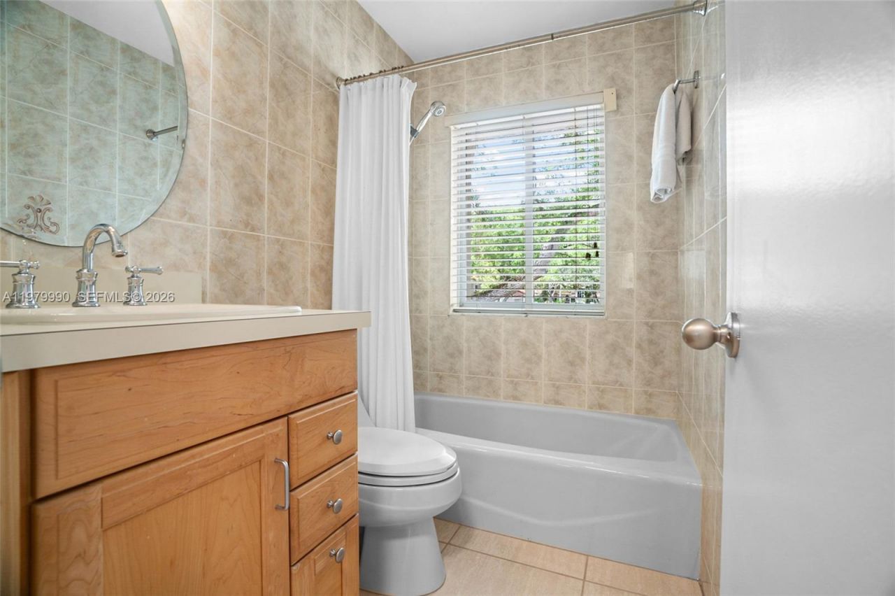 10978 SW 75th Ter, Miami, FL 33173 Photo