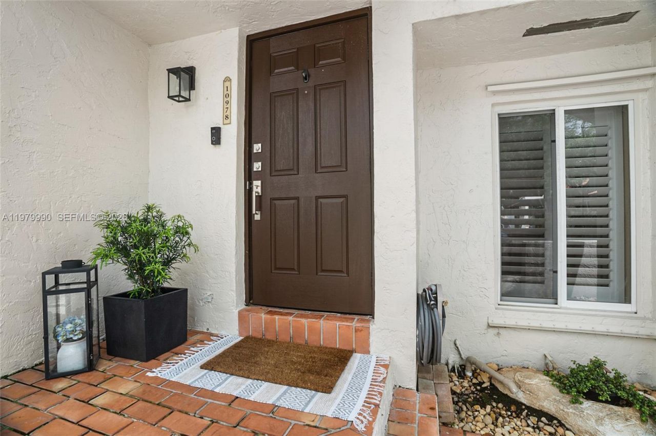 10978 SW 75th Ter, Miami, FL 33173 Photo