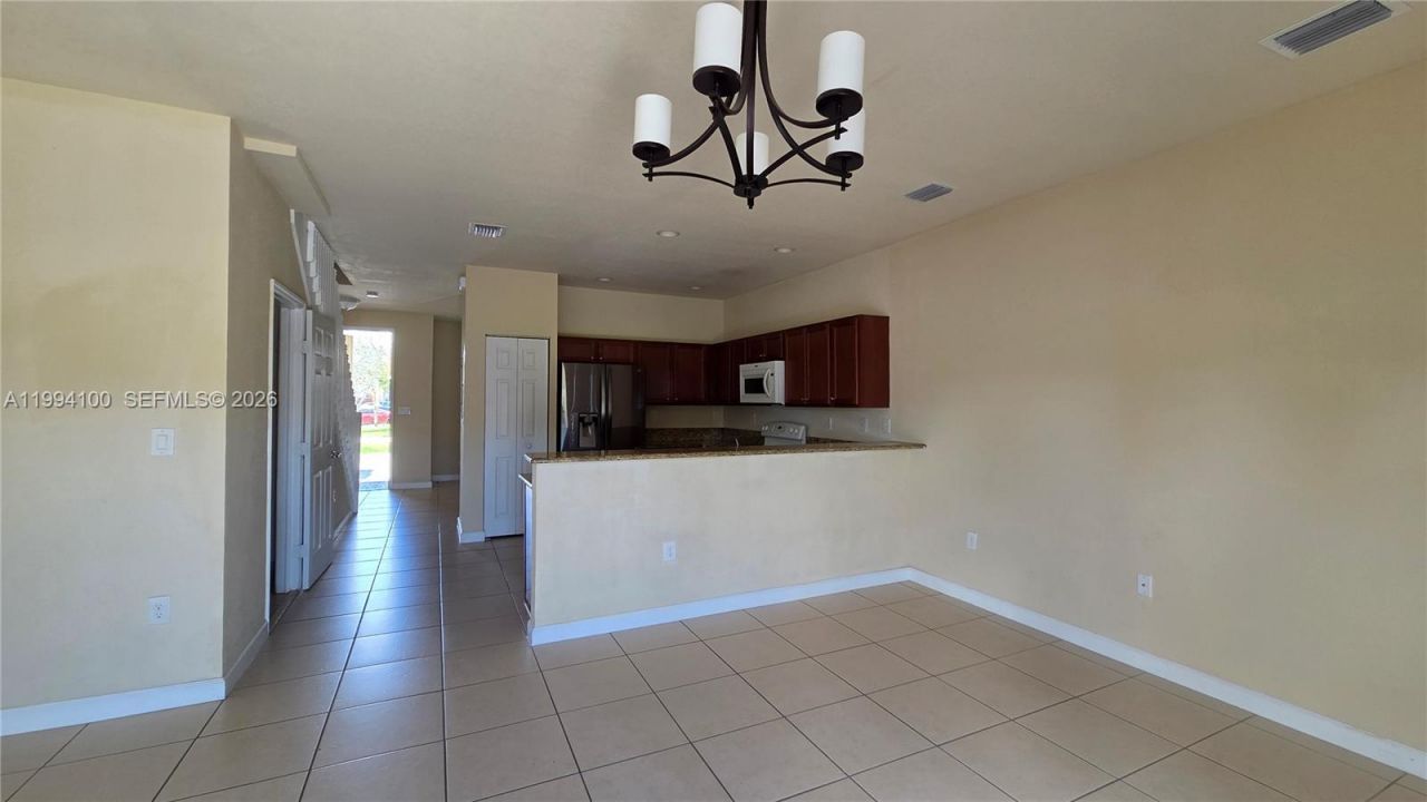 9001 SW 227th St, Unit 7, Cutler Bay, FL 33190 Photo