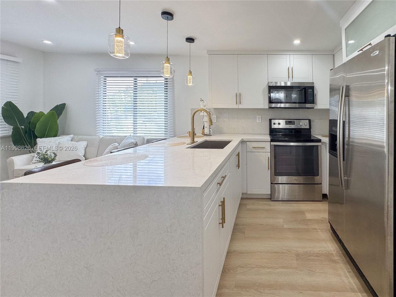 2933 NW 48th Ter, Miami, FL 33142 Photo