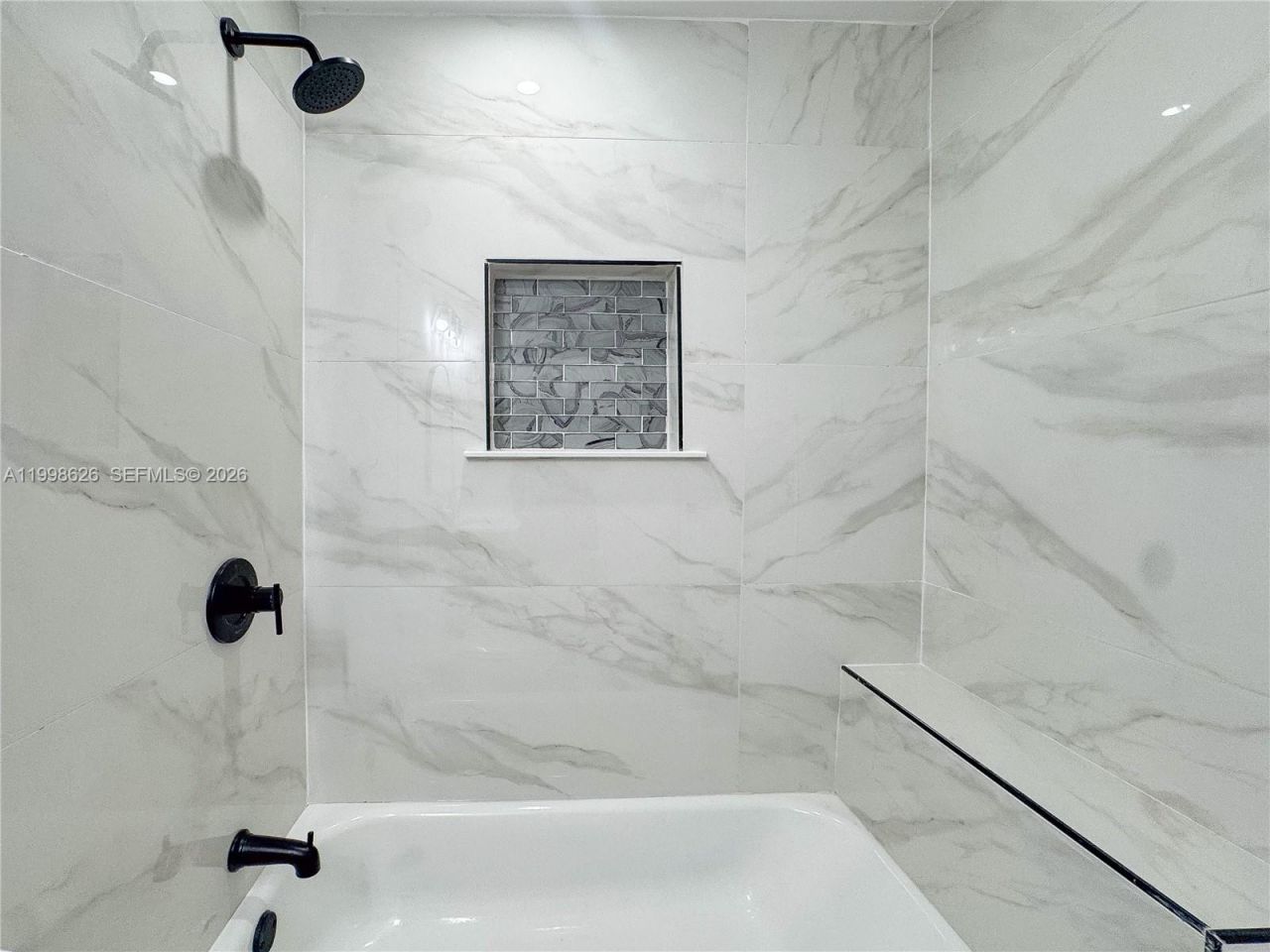 2933 NW 48th Ter, Miami, FL 33142 Photo