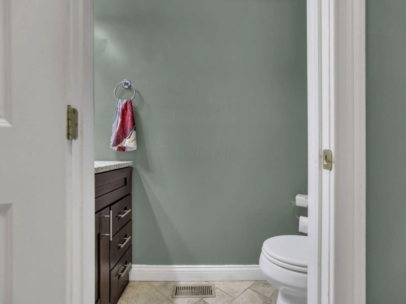 2673 Spring Grove Avenue, Lancaster, OH 43130 Photo 32