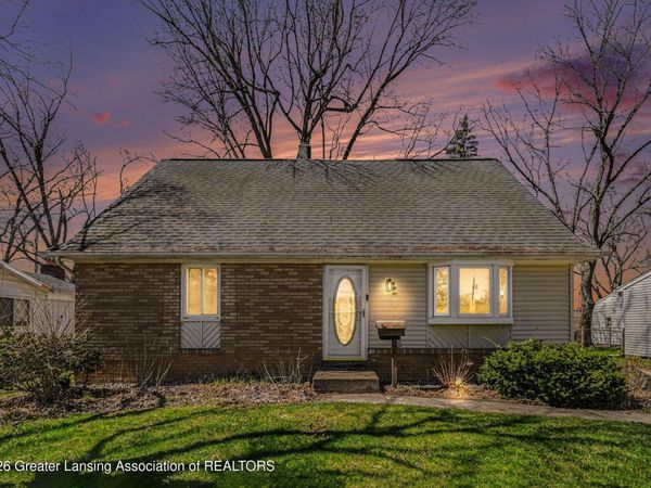 3630 Brighton Drive, Lansing, MI 48911