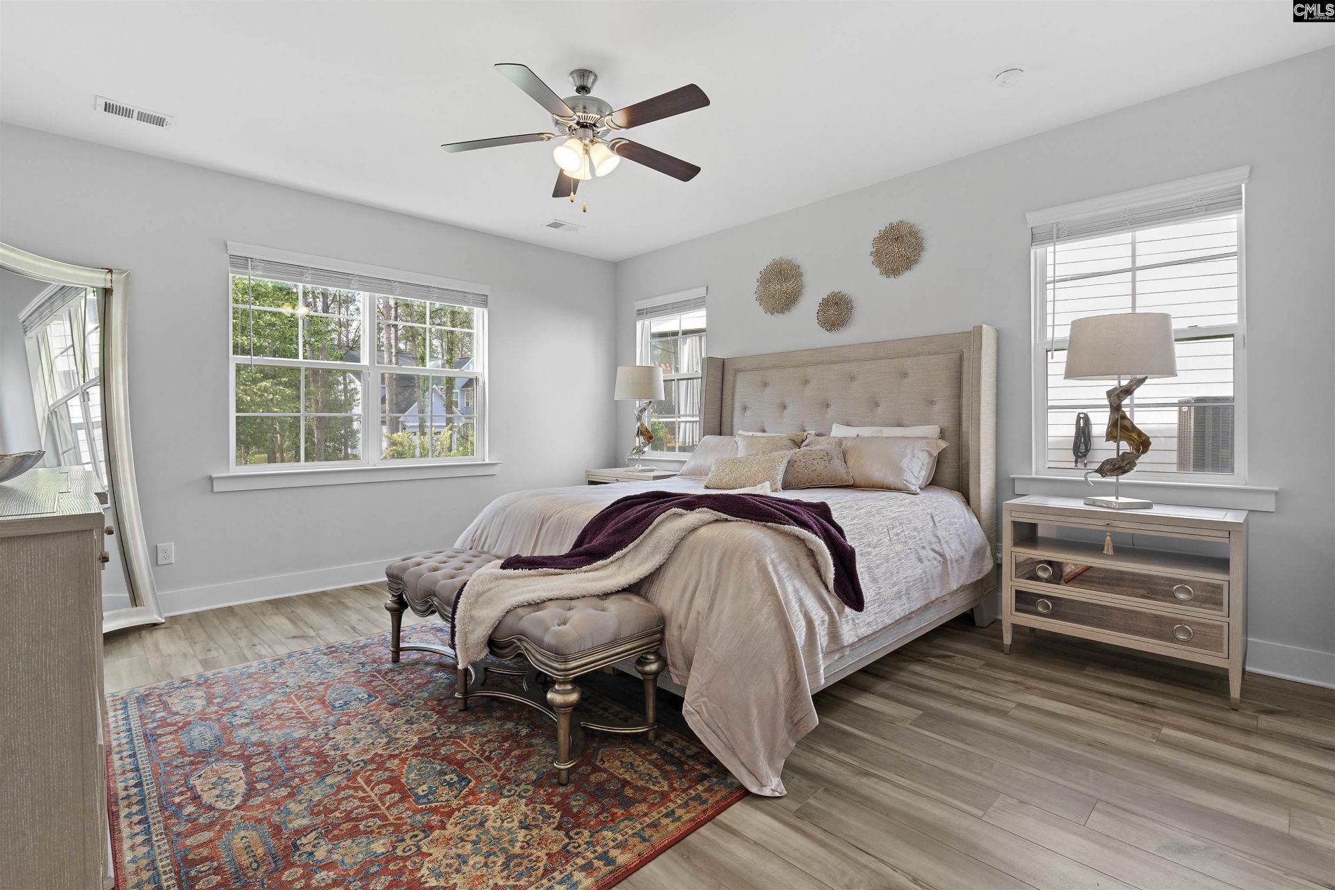 222 Falling Leaves Lane Photo 11