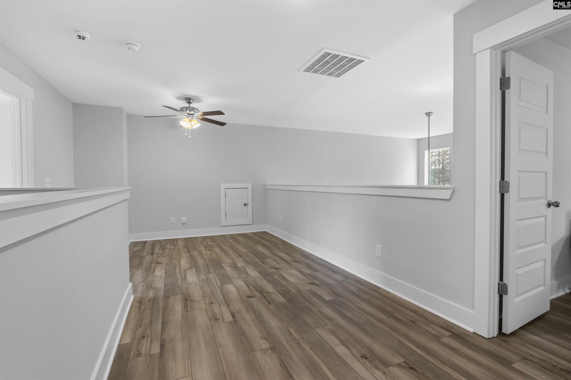 222 Falling Leaves Lane Photo 17