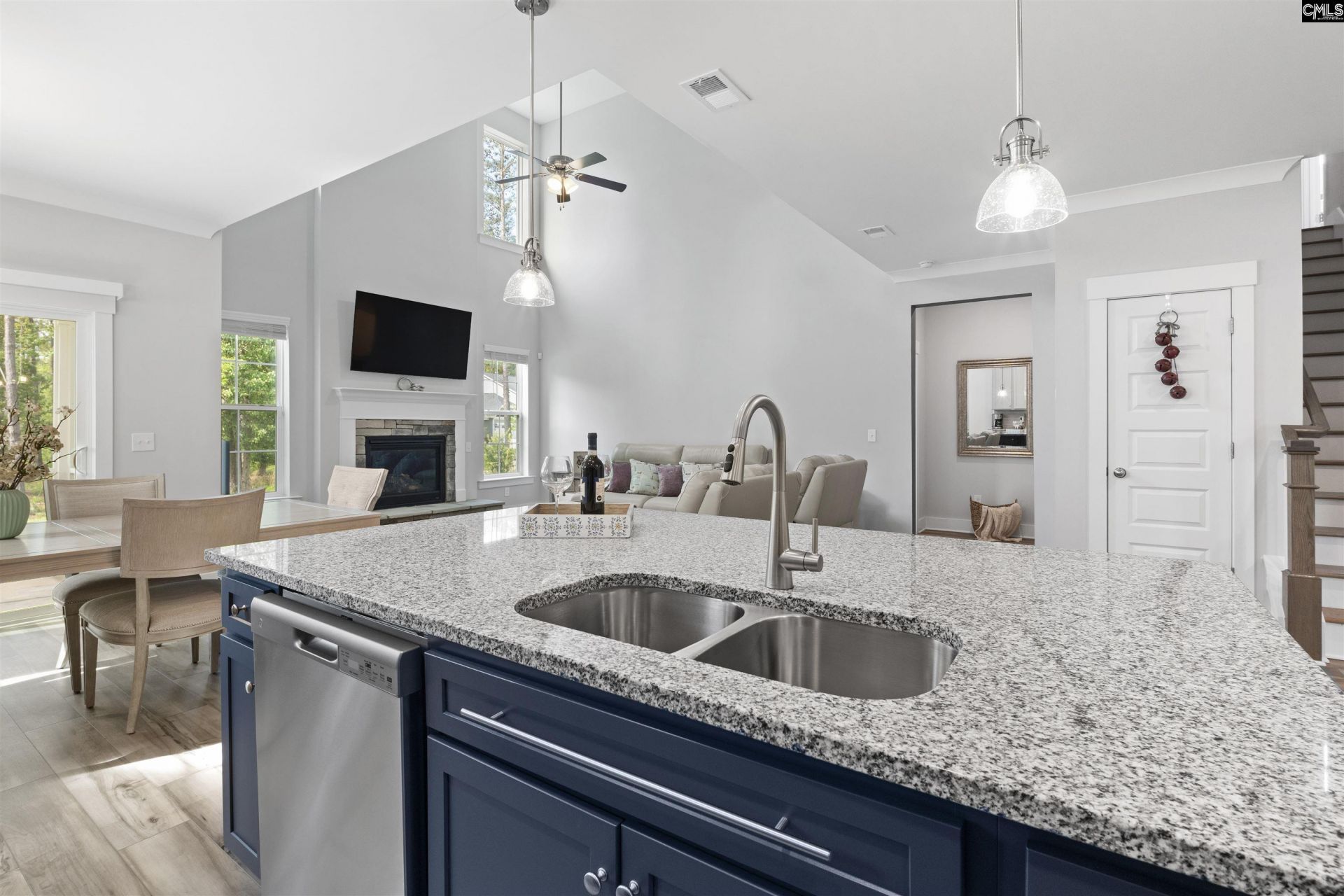 222 Falling Leaves Lane Photo 5