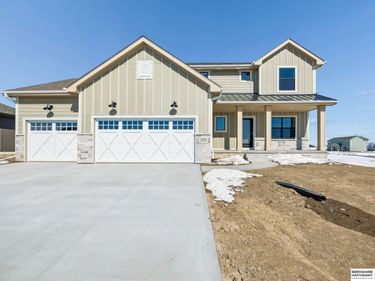 20808 Kansas Avenue , Elkhorn, NE 68022