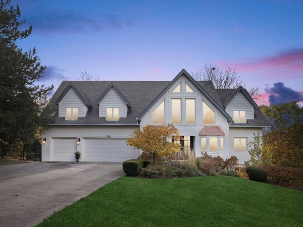 1903 Elmore Avenue , Downers Grove, IL 60515