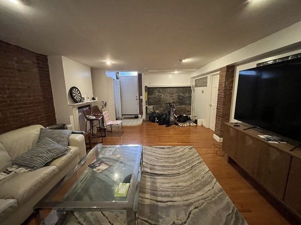 915 Beacon, Unit A, Boston, MA 02115