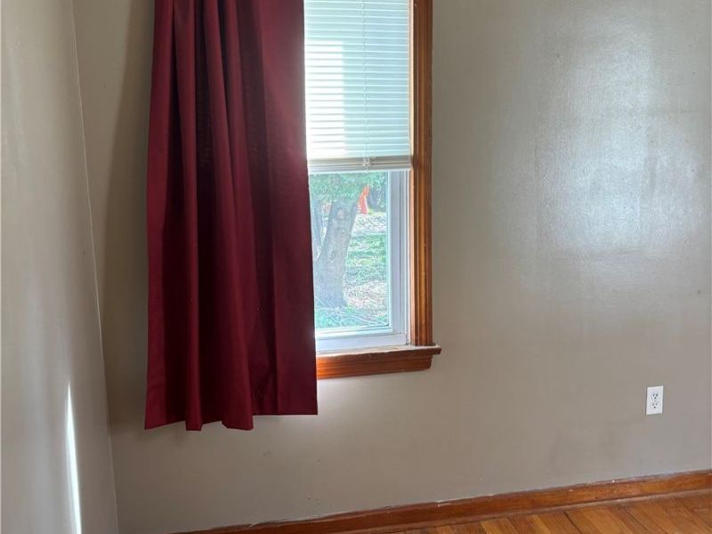 224 S Leavitt Road , Amherst, OH 44001 Photo 18