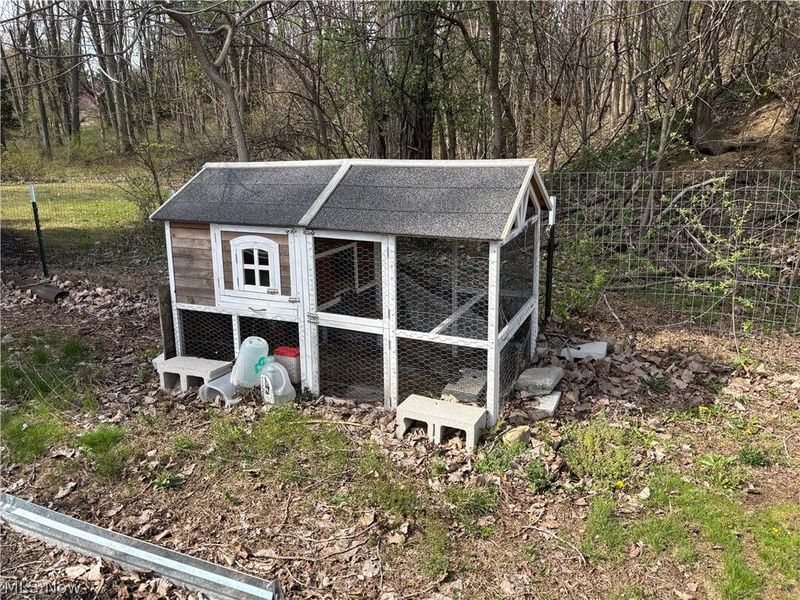 224 S Leavitt Road , Amherst, OH 44001 Photo 36