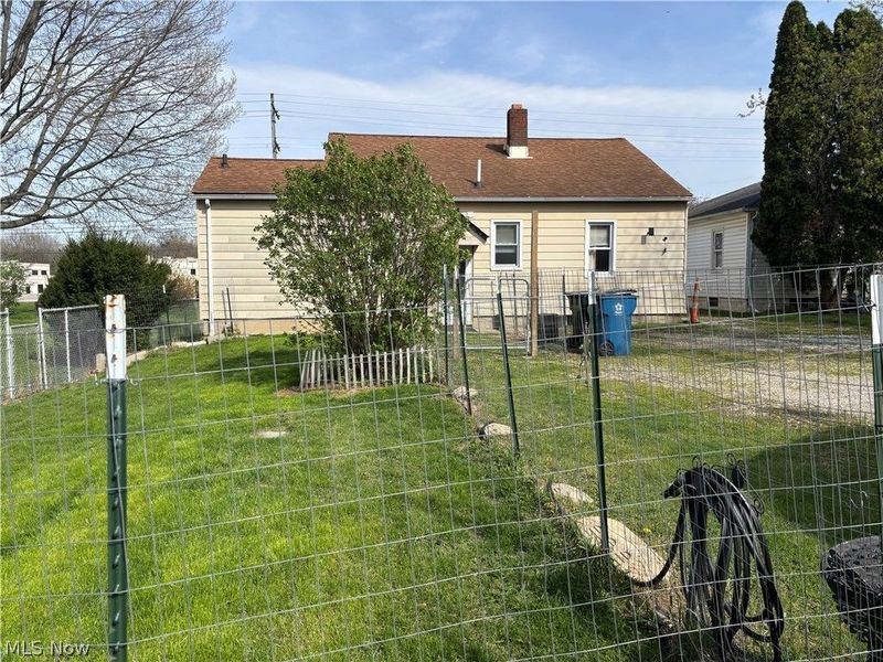 224 S Leavitt Road , Amherst, OH 44001 Photo 7