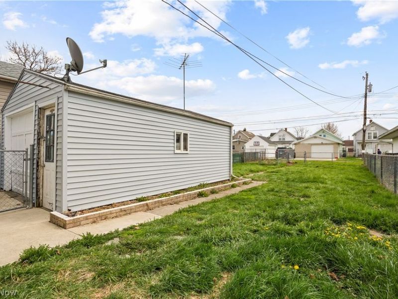 1013 Roosevelt Street, Fremont, OH 43420 Photo 22