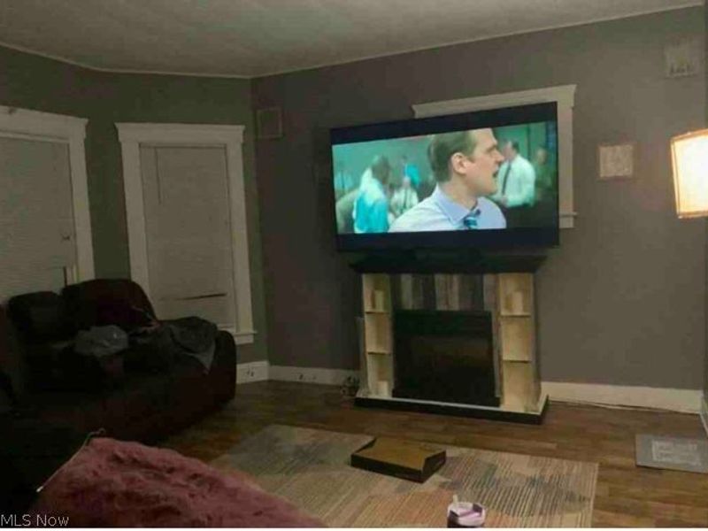 237 Wooster Street, Elyria, OH 44035 Photo 5