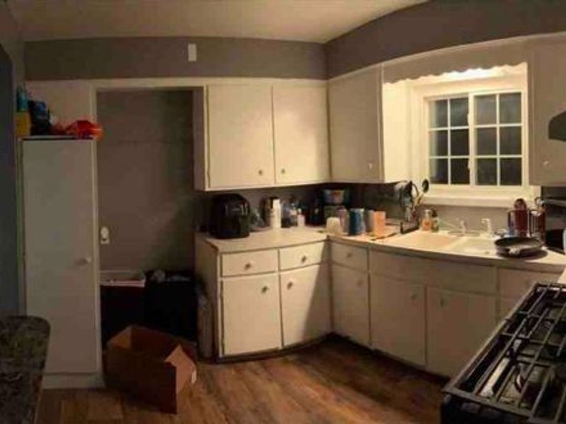 237 Wooster Street , Elyria, OH 44035 Photo 8