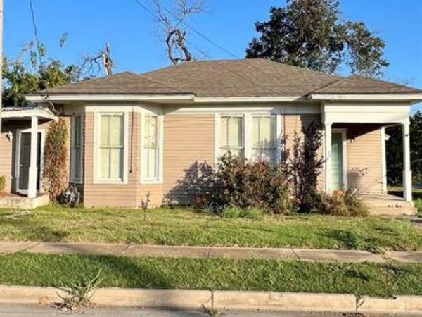 525 W Tarleton Street, Stephenville, TX 76401