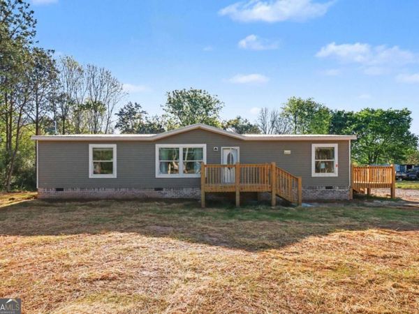 833 Berry Road, Cedartown, GA 30125