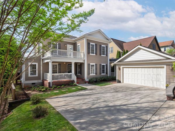 1672 Olmsted Drive, Asheville, NC 28803