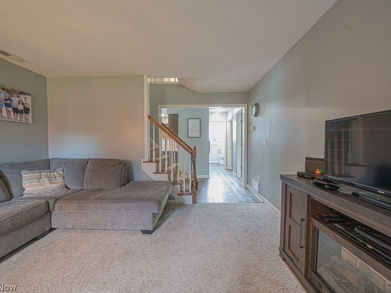 10396 Dewhurst Road , Elyria, OH 44035 Photo 12