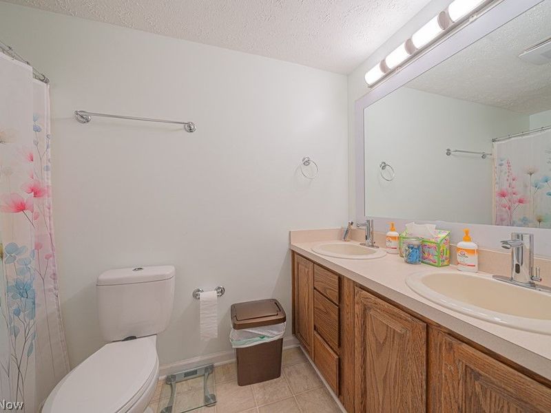 10396 Dewhurst Road , Elyria, OH 44035 Photo 21