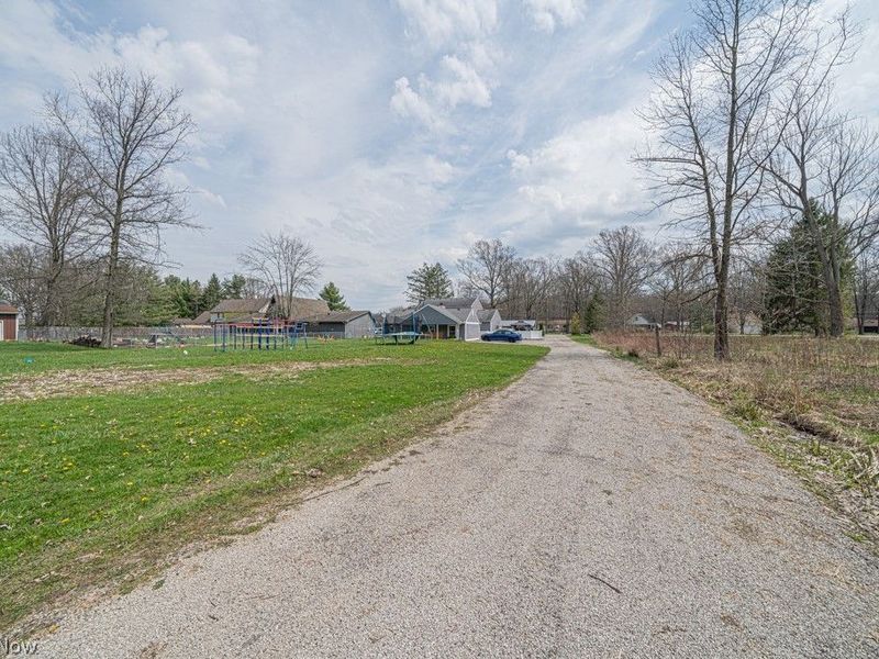 10396 Dewhurst Road , Elyria, OH 44035 Photo 5