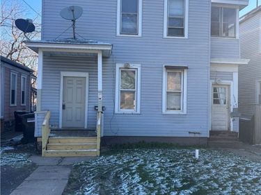 1002 Spring Street, Syracuse, NY 13208