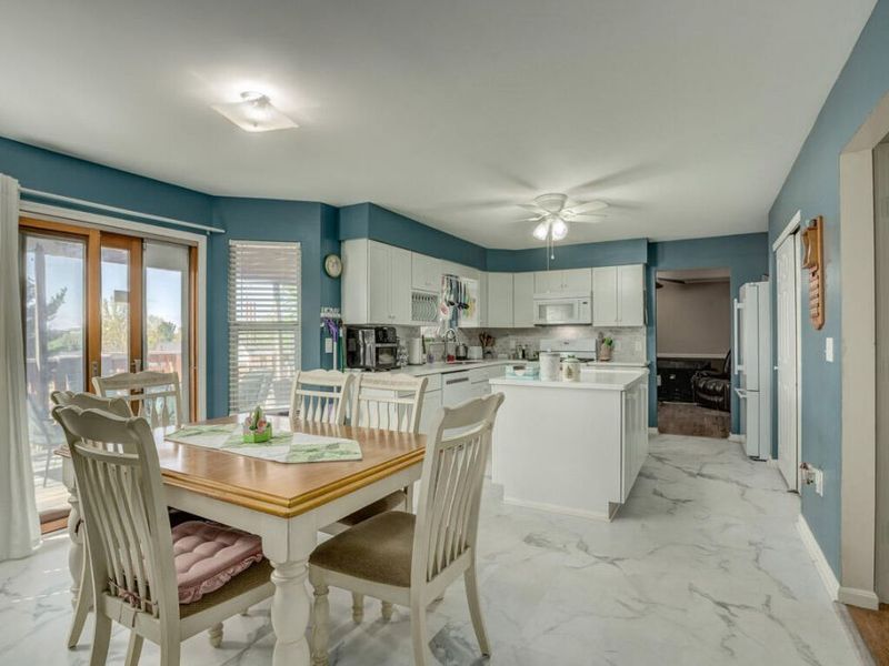 6566 Blossomwood Court, Florence, KY 41042 Photo 6