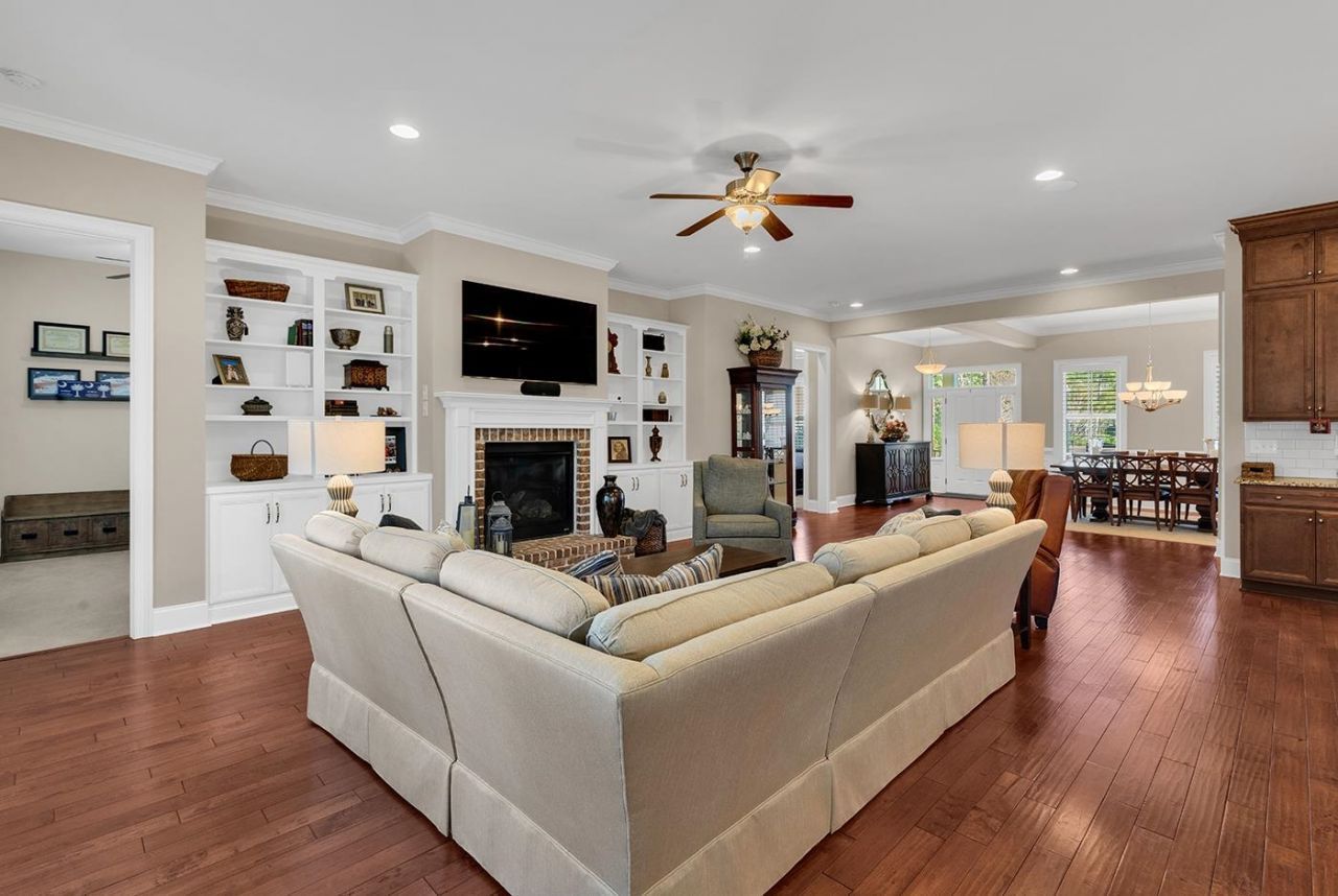 673 Woody Point Dr. Photo 12