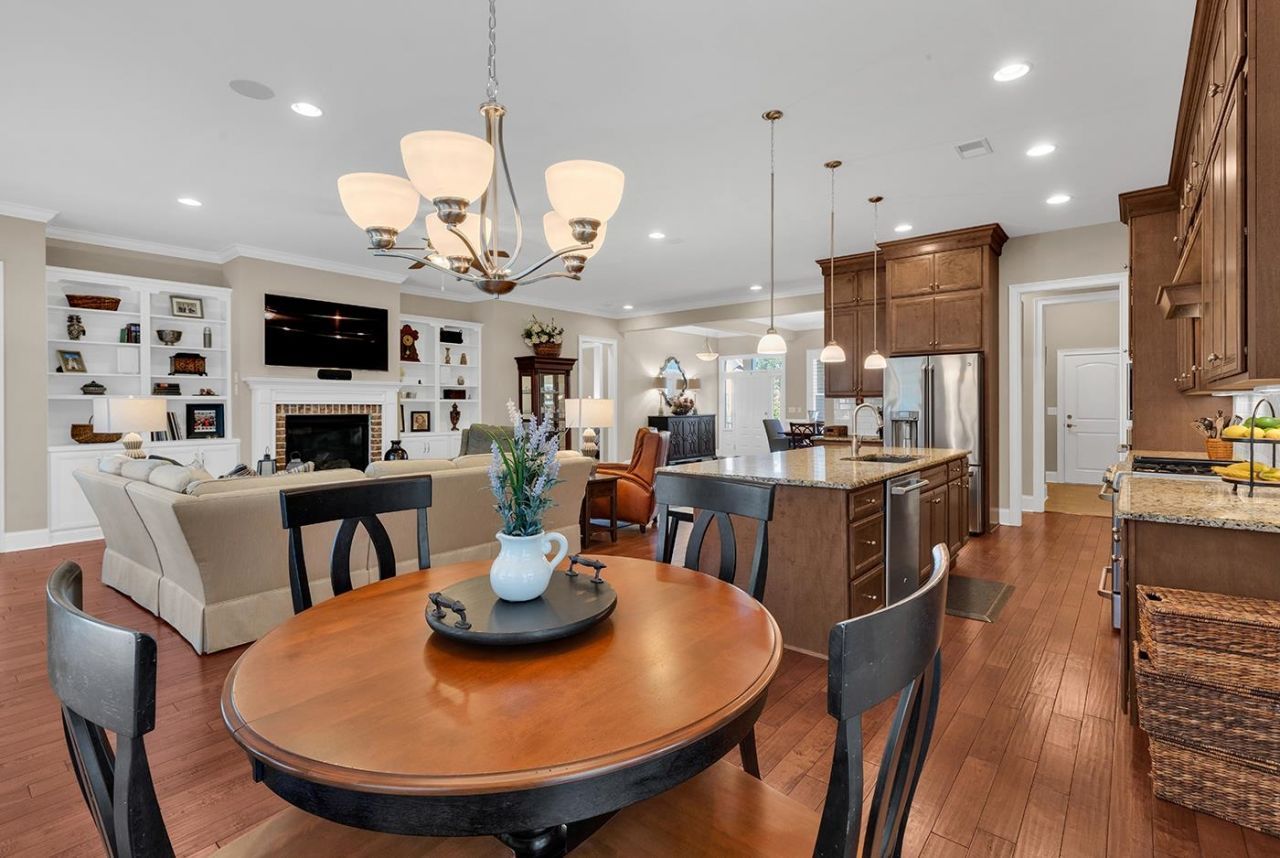 673 Woody Point Dr. Photo 17