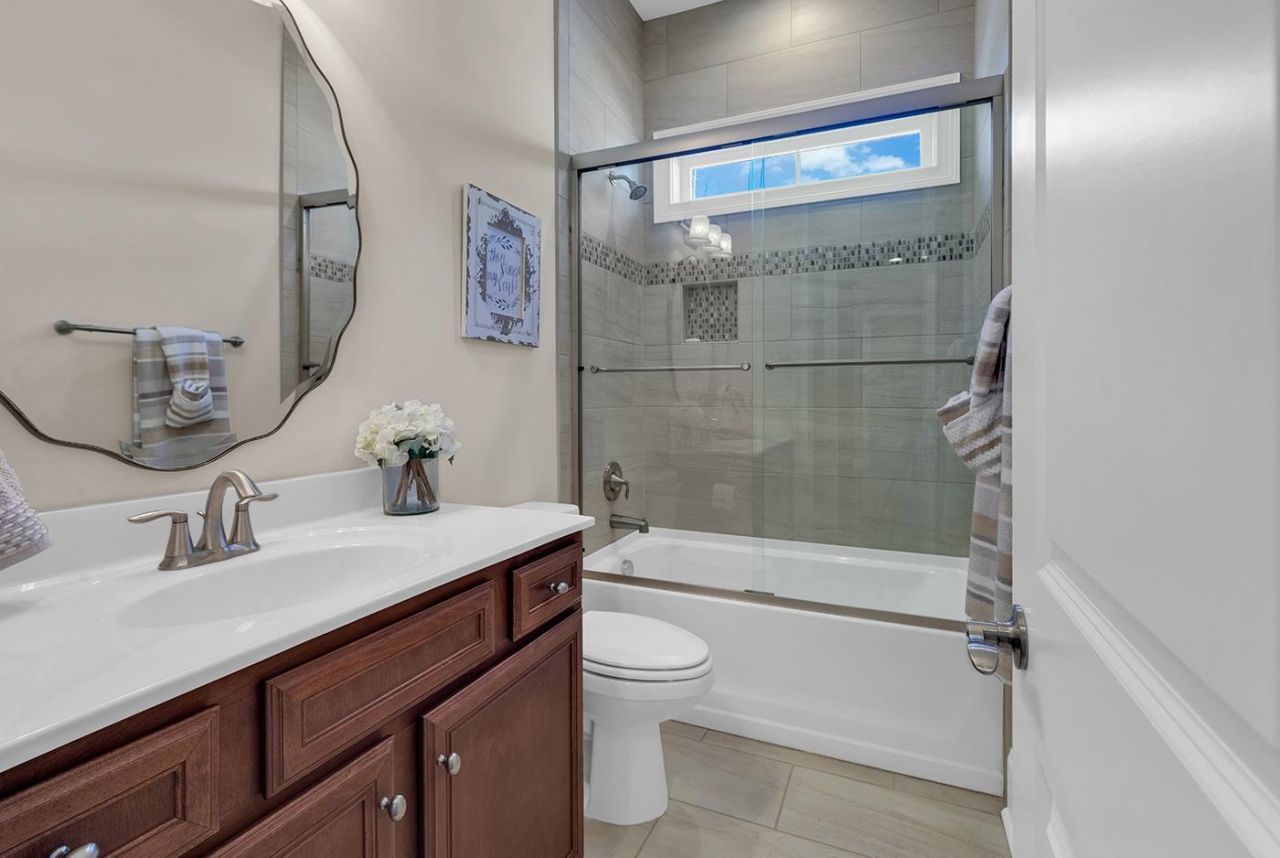 673 Woody Point Dr. Photo 24