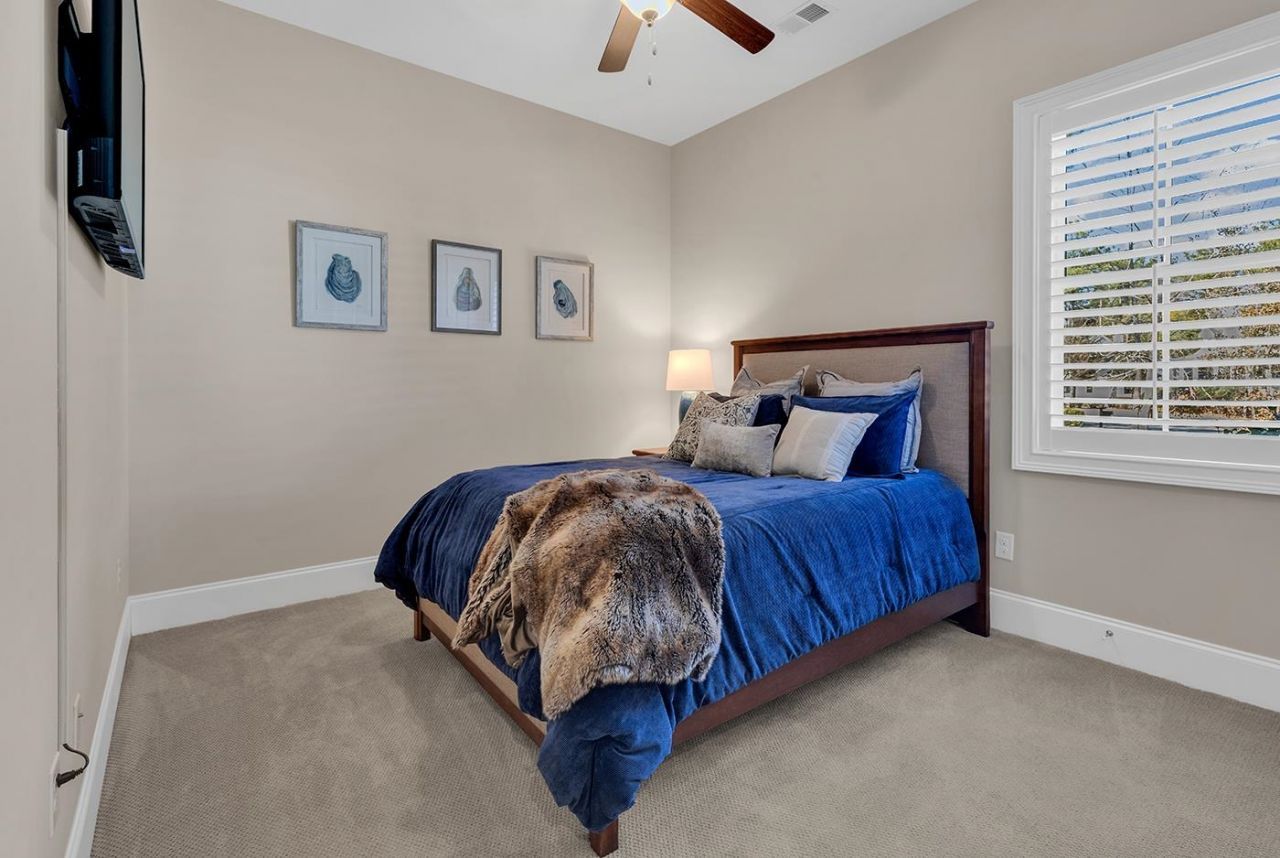 673 Woody Point Dr. Photo 25