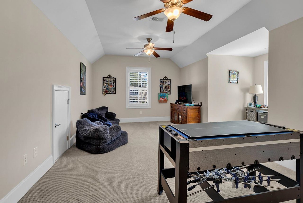 673 Woody Point Dr. Photo 37