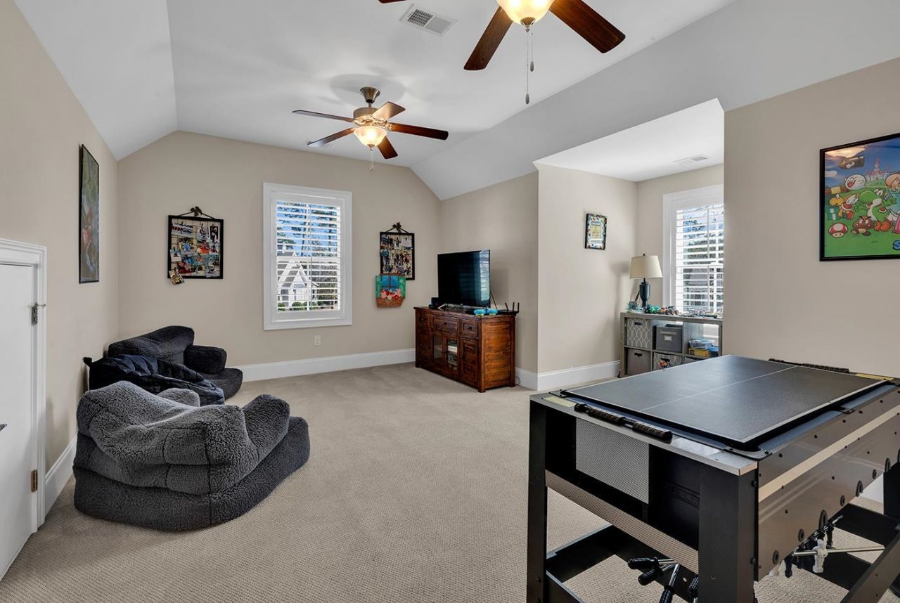 673 Woody Point Dr. Photo 38