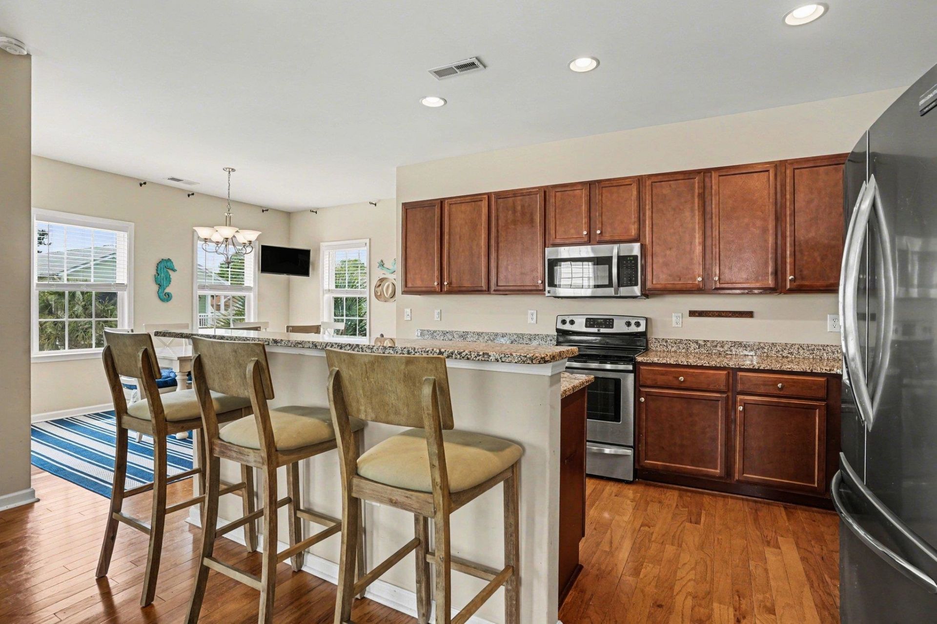 705 Ashland Ave. Photo 13